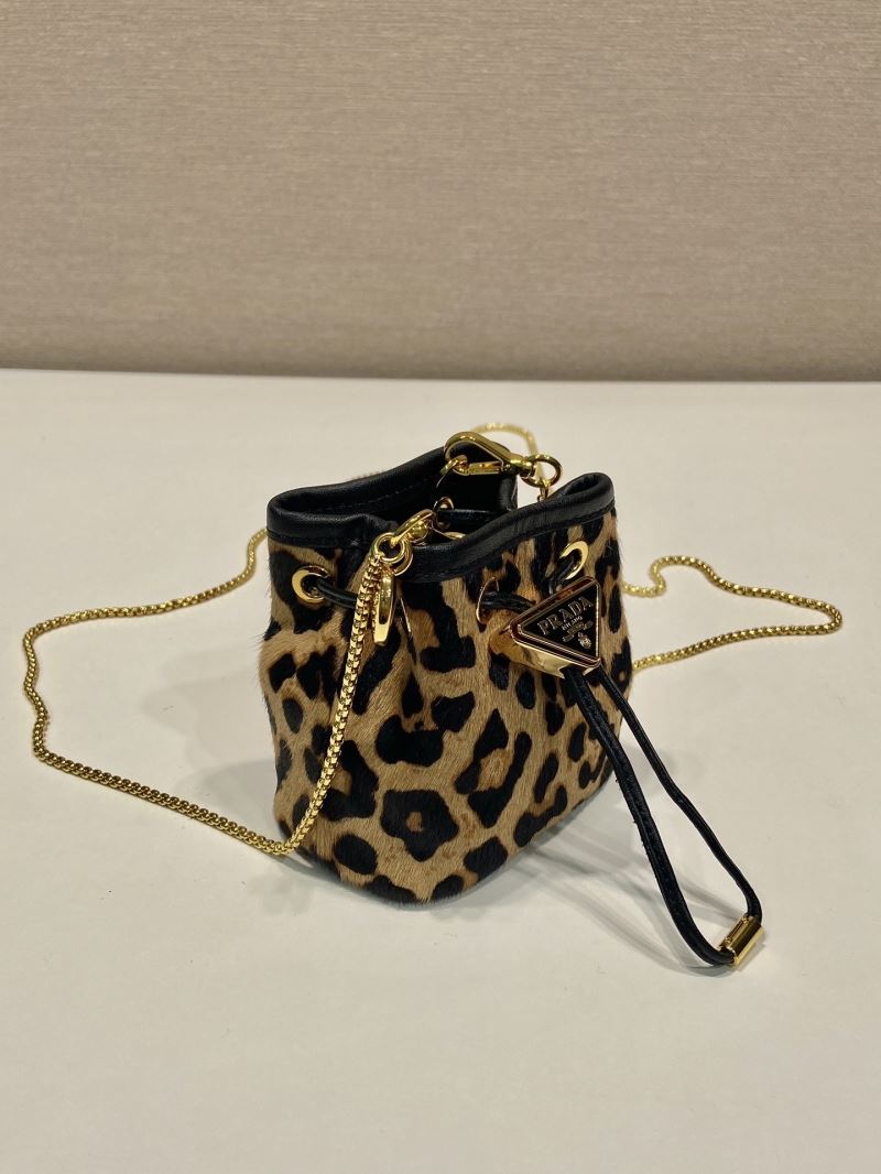Pra*a bucket bags